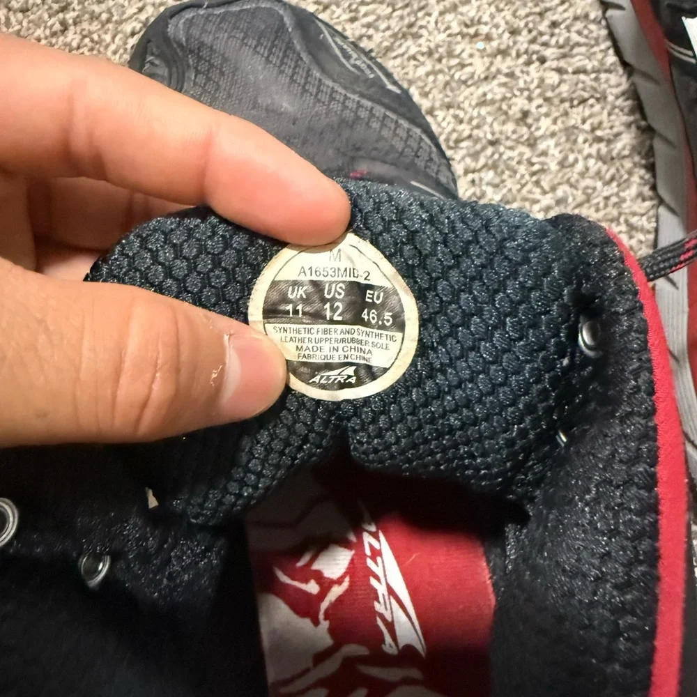 Altra lone peak 3.0 Men's Black and Red Athletic Trail Shoes - Picture 8 of 8